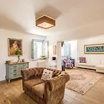 Benedetta - Teloni Villa