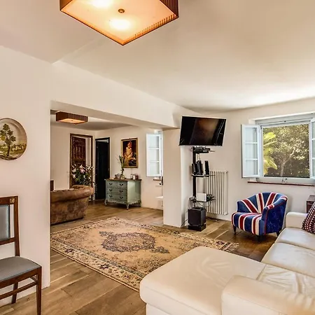 Benedetta - Teloni Villa